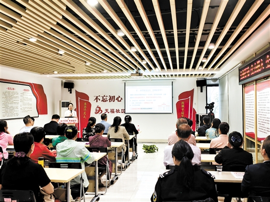 結核病防治知識科普走進社區(qū)。